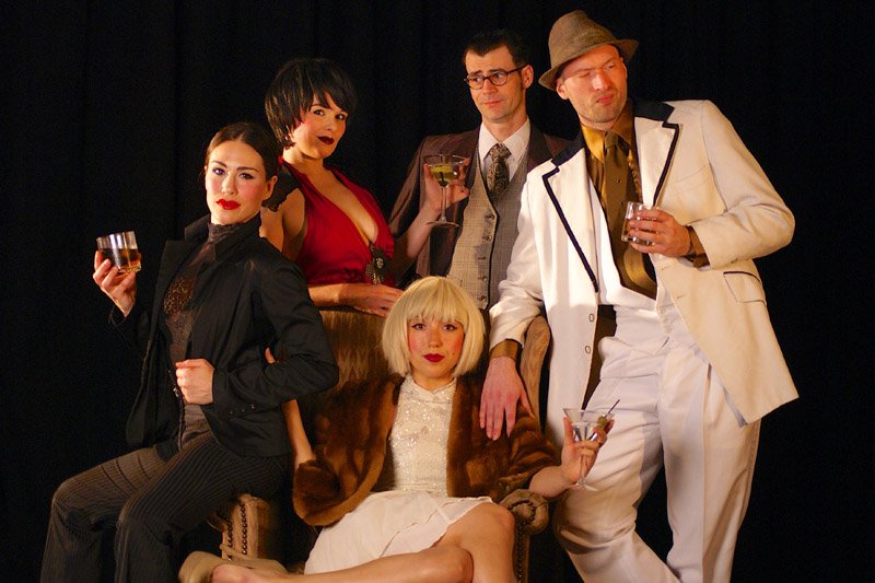 The cast of Broken Whispers includes (clockwise from front): Miriam King as Daisy, Amy Lay as Gatsby, Nikki Fagin as Jordan, Robbie Nance as Nick and Andy Ankrom as Tom. (Shadowbox Live photo)
