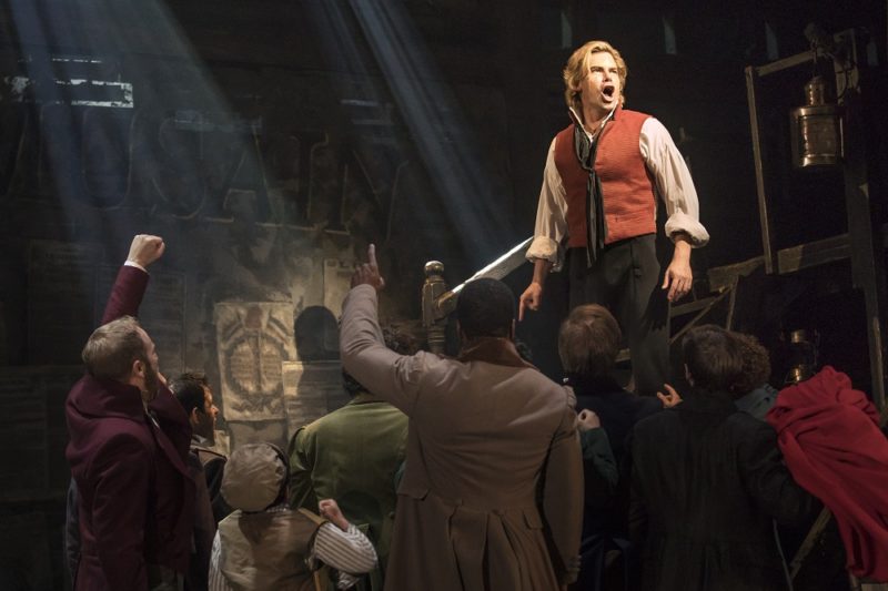 10_LM_TOUR_1004_ABC-Cafe-and-Matt-Shingledecker-as-Enjolras-800x533